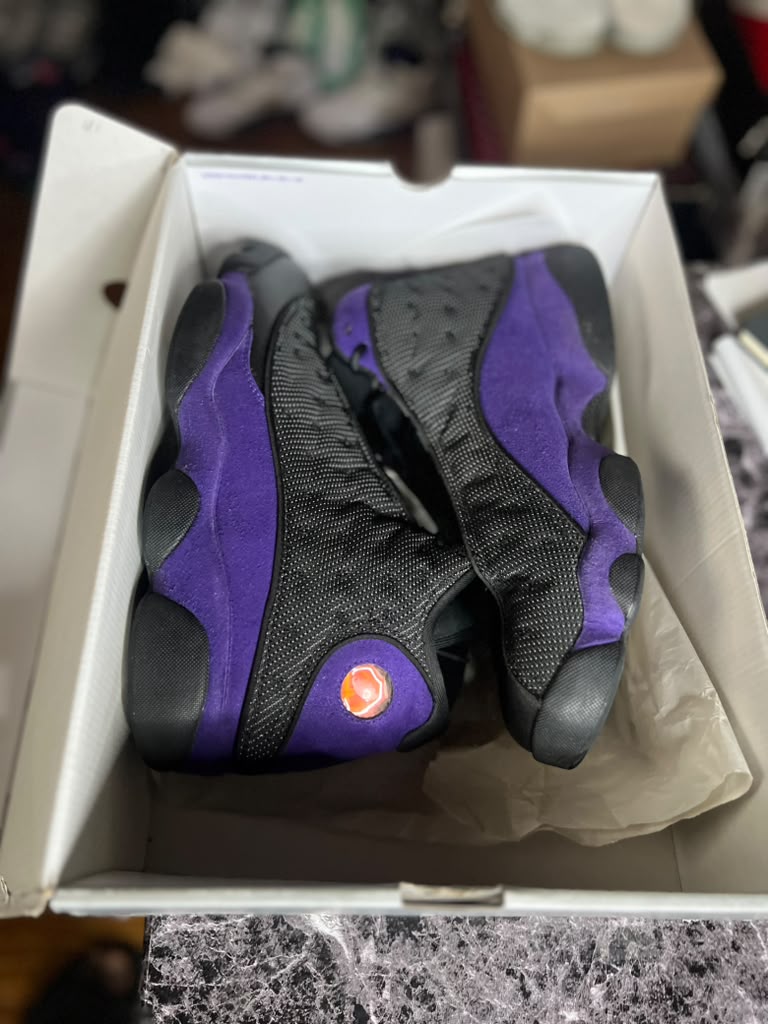 Air Jordan 13 Retro "Court Purple" (Style Code: DJ5982-015) *PRE-LOVED*