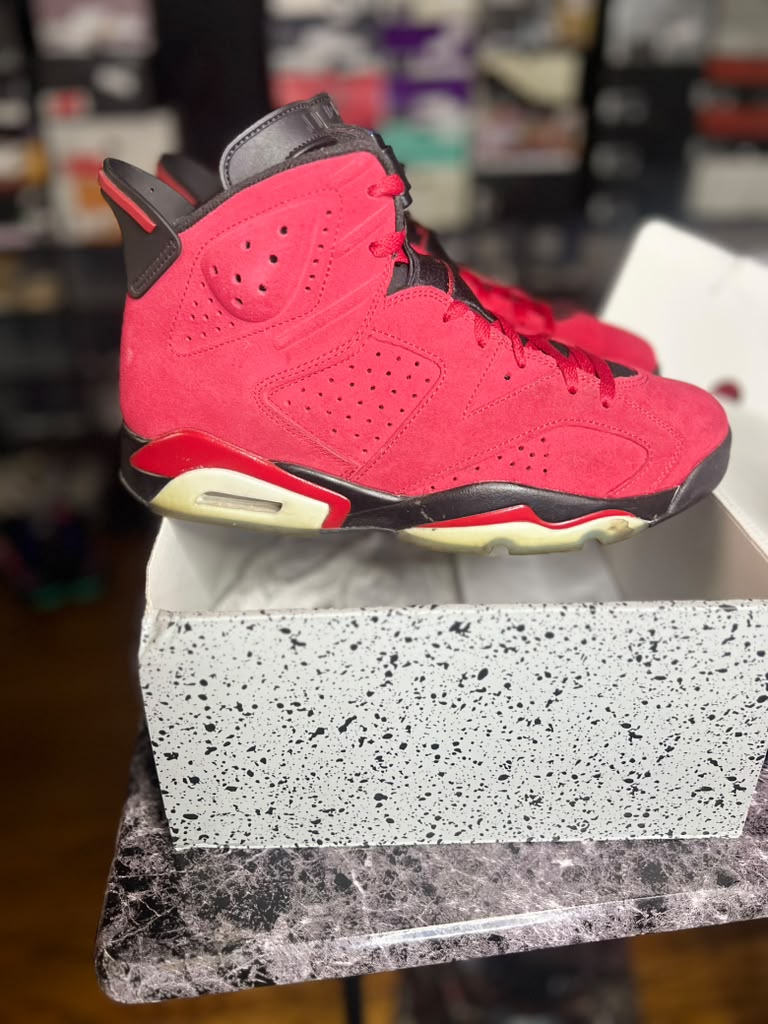 Air Jordan 6 Retro "Toro Bravo" (Style Code: CT8529-600) *PRE-LOVED*