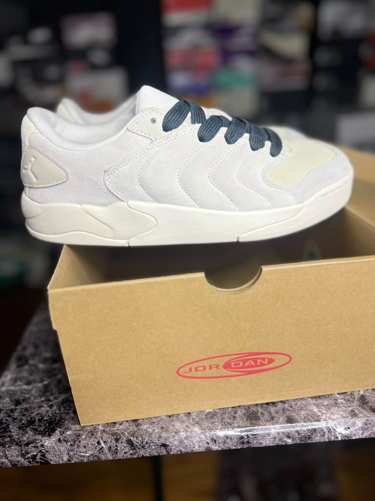Air Jordan Session "Phantom / Coconut Milk" (Style Code: IB3731-002) *NEW*