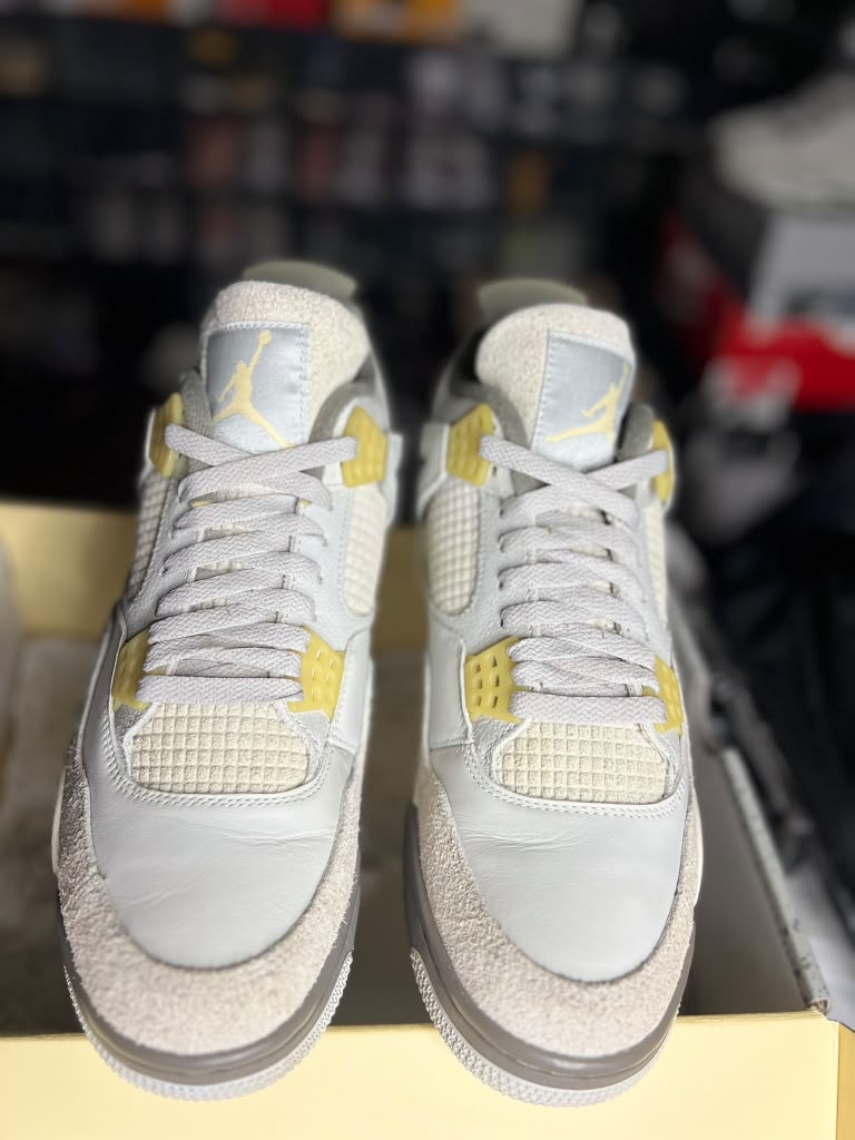 Air Jordan 4 Retro SE Craft "Photon Dust" (Style Code: DV3742-021) *PRE-LOVED*