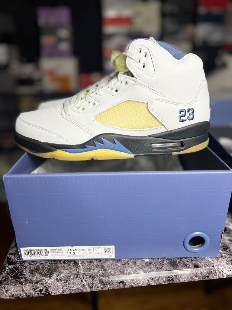 Air Jordan 5 Retro SP x A Ma Maniére "Dawn" (Style Code: FZ5758-004) *NEW*