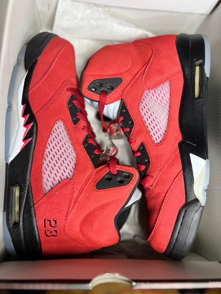 Air Jordan 5 Retro "Raging Bull / Toro Bravo" (Style Code: DD0587-600) *PRE-LOVED*