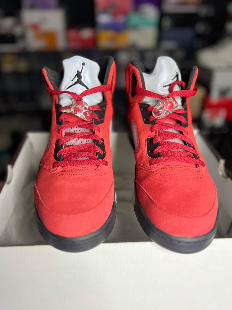 Air Jordan 5 Retro "Raging Bull / Toro Bravo" (Style Code: DD0587-600) *PRE-LOVED*