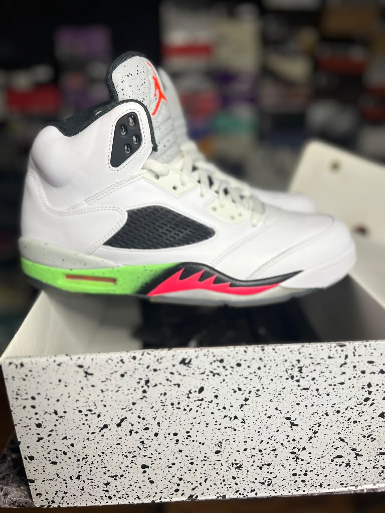 Air Jordan 5 Retro "Pro Stars / Poison Green" (Style Code: 136027-115) *PRE-LOVED*
