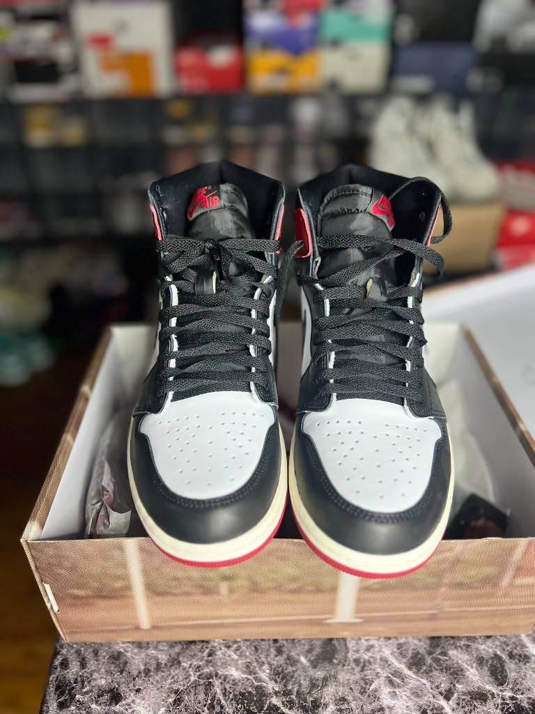Air Jordan 1 Retro High OG "Black Toe Reimagined" (Style Code: DZ5485-106) *NEW*