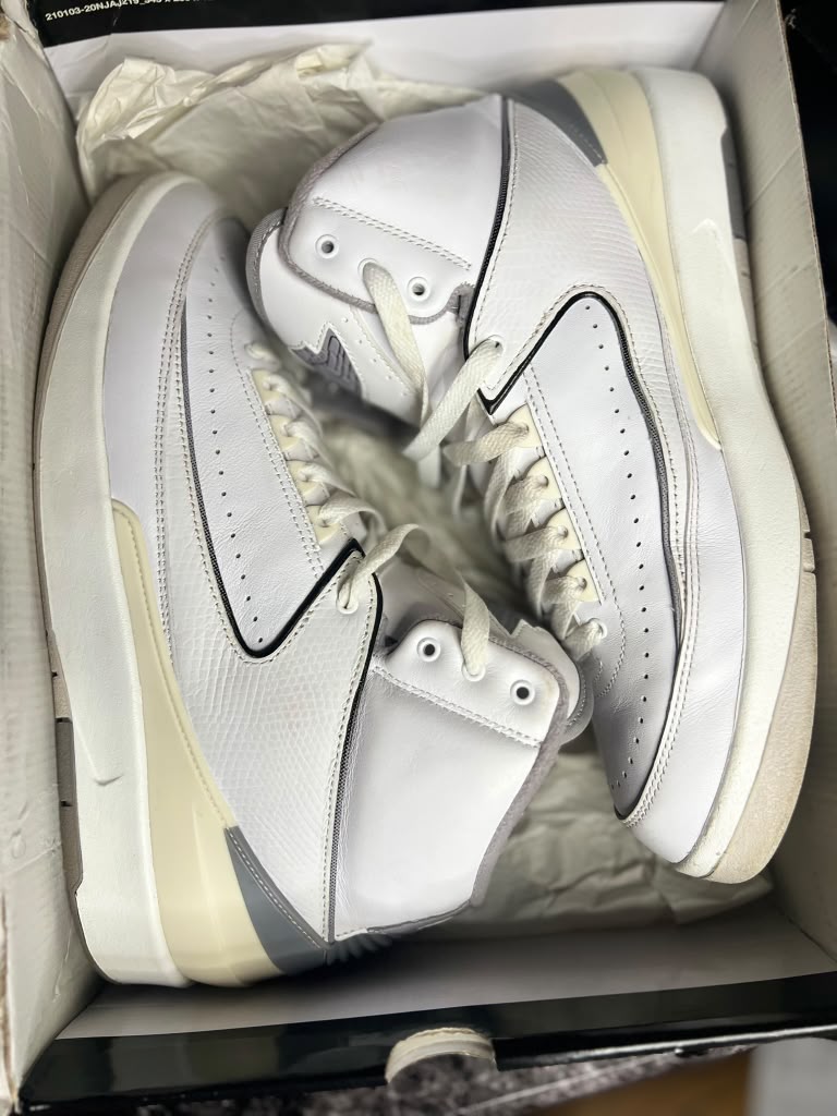 Air Jordan 2 Retro "Cement Grey / White Cement" (Style Code: DR8884-100) *PRE-LOVED*