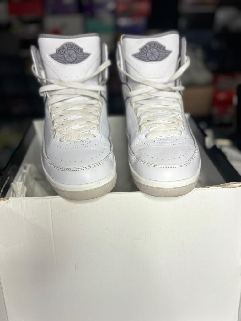 Air Jordan 2 Retro "Cement Grey / White Cement" (Style Code: DR8884-100) *PRE-LOVED*