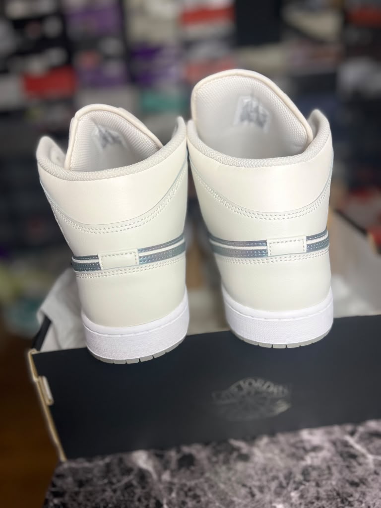 Air Jordan 1 Mid SE "Phantom Iridescent" (Style Code: IH4107-030) *NEW*