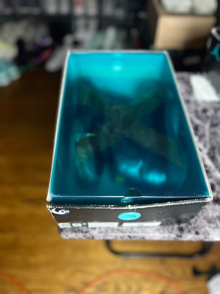 Air Jordan 11 Retro "Gamma Blue" (Style Code: 378037-006) *PRE-LOVED*