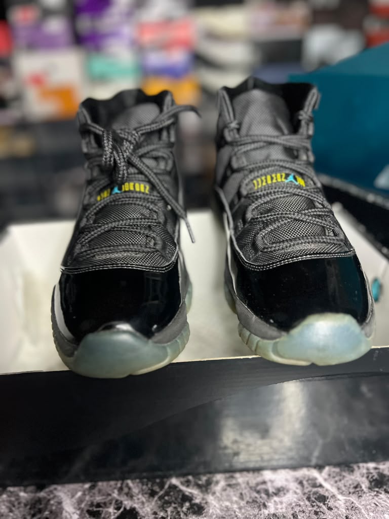 Air Jordan 11 Retro "Gamma Blue" (Style Code: 378037-006) *PRE-LOVED*