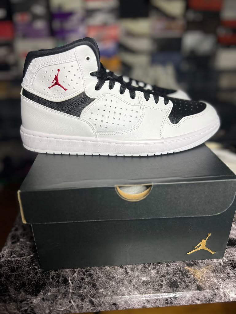 Air Jordan Access "White / Black / Gym Red" (Style Code: AR3762-101) *NEW*