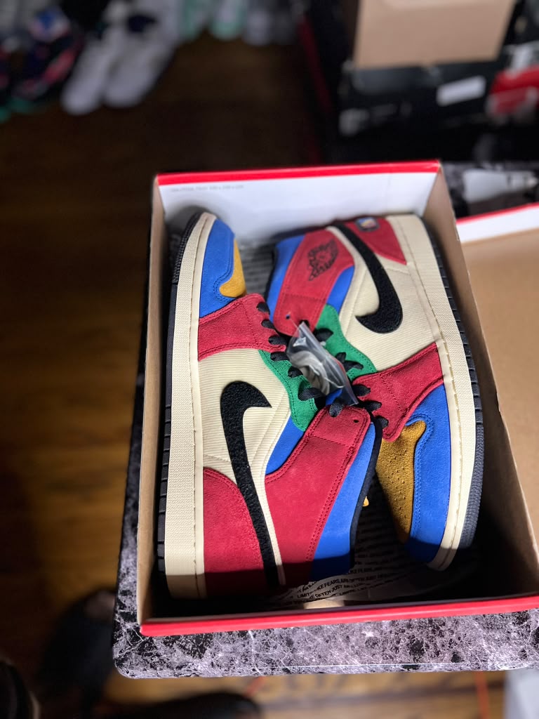 Blue The Great x Air Jordan 1 Mid SE "Fearless" (Style Code: CU2805-100) *NEW*