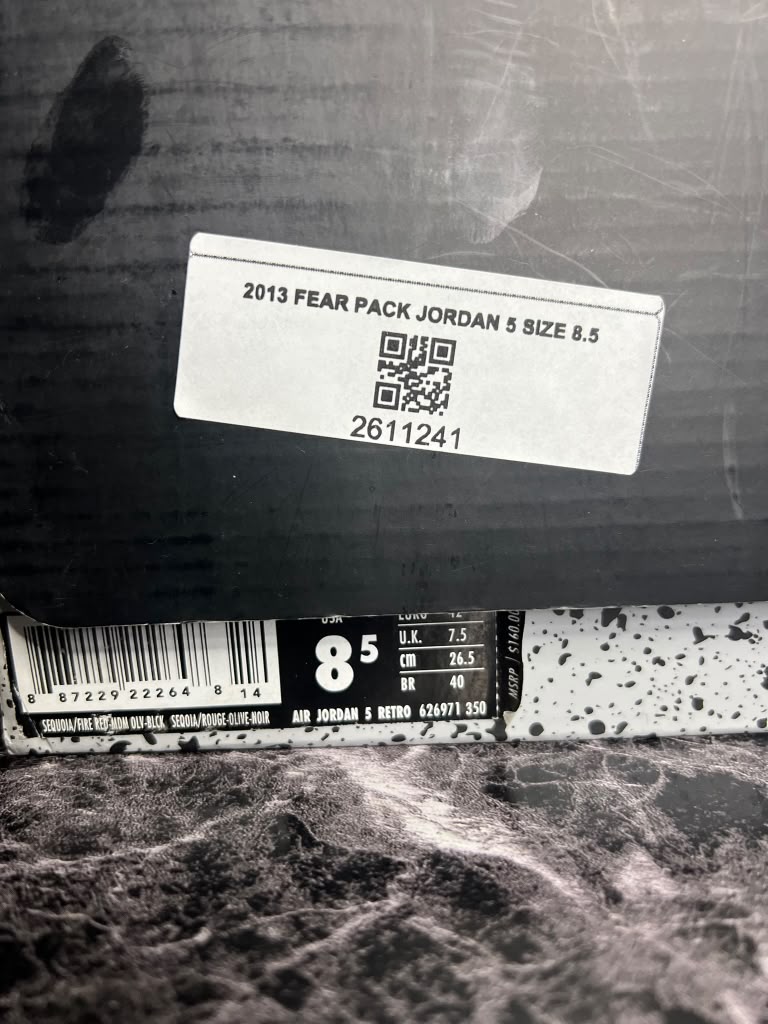 Air Jordan 5 Retro "Fear Pack" (Style Code: 626971-350) *PRE-LOVED*