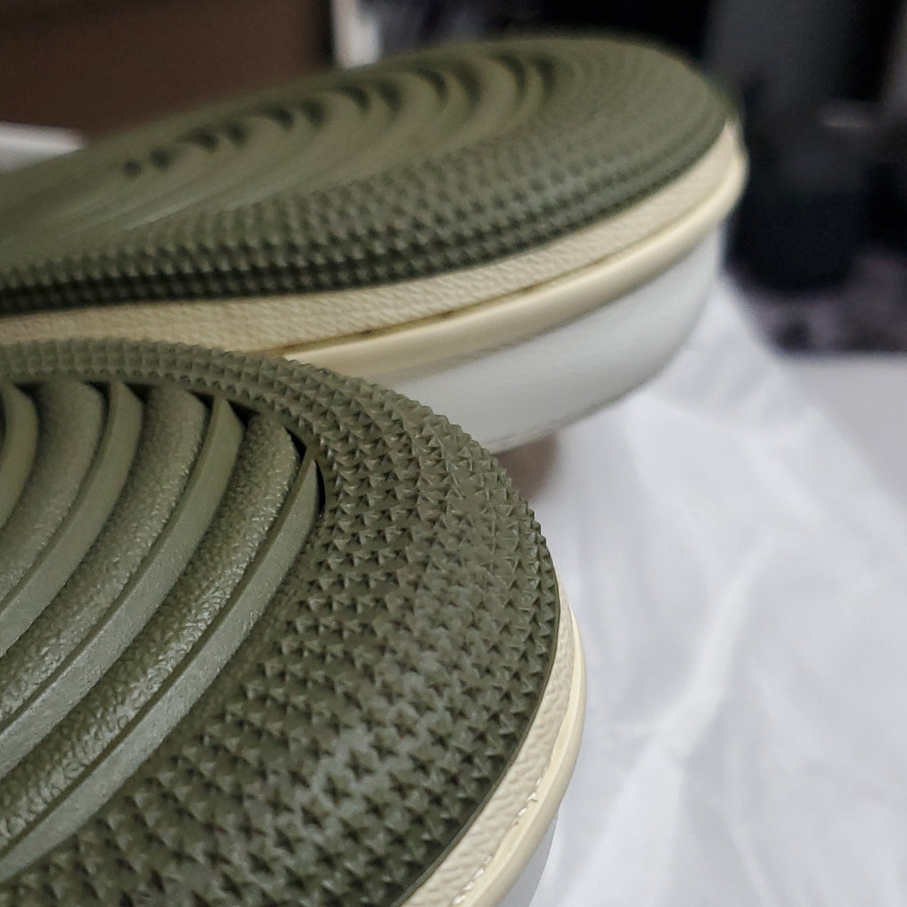 Jordan 1 Low OG SP "Travis Scott" Olive 9.5M