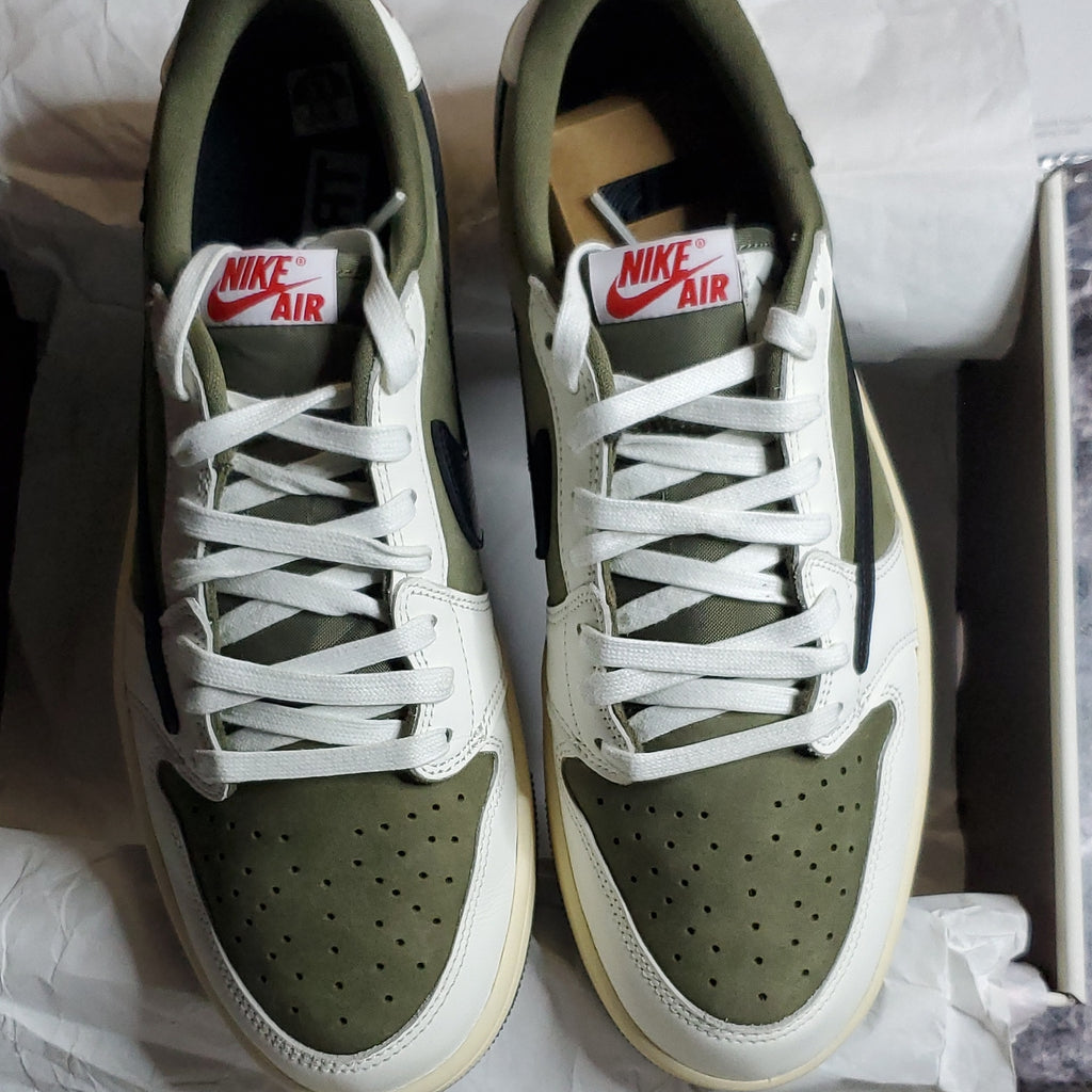 Jordan 1 Low OG SP "Travis Scott" Olive 9.5M
